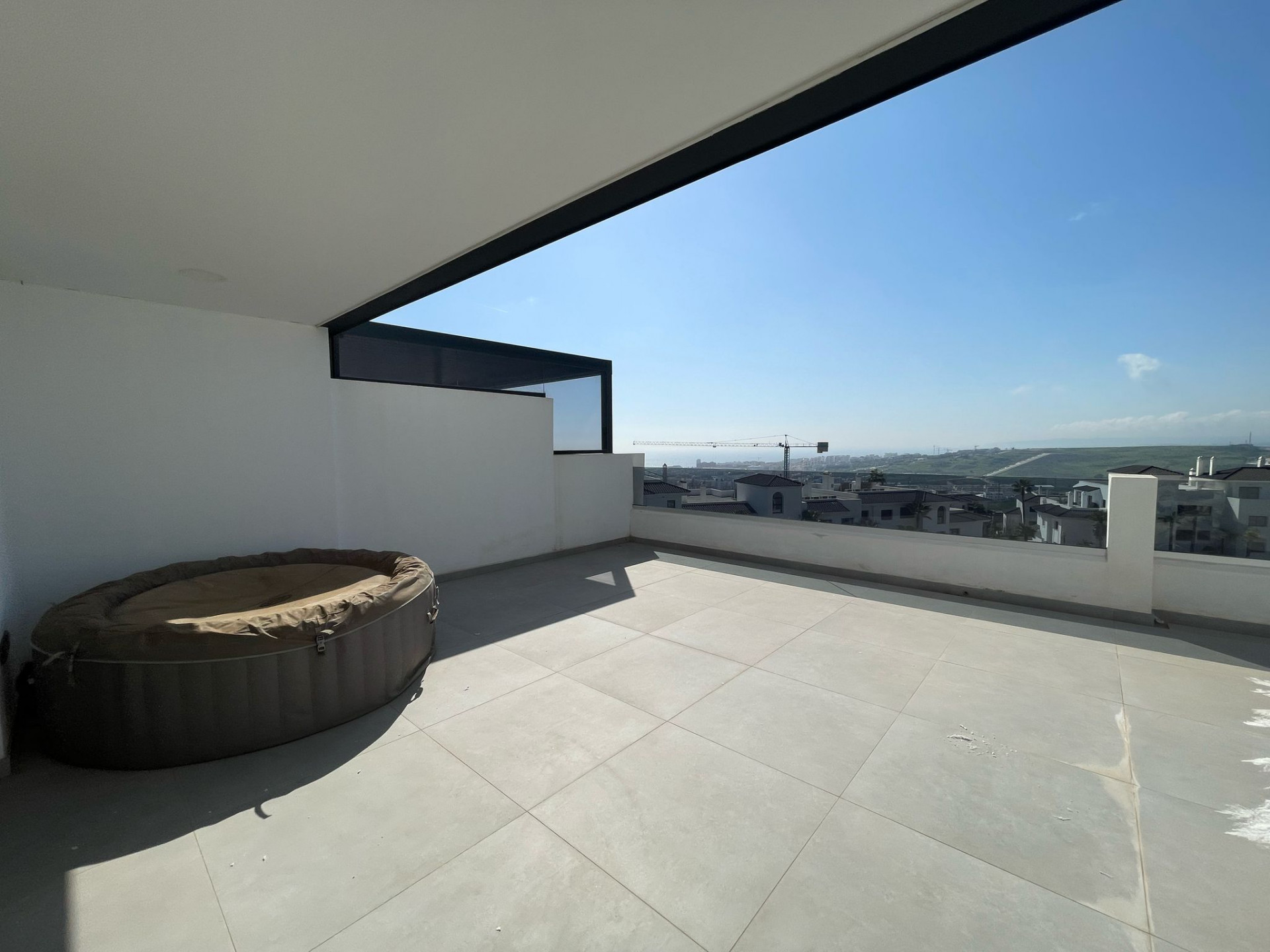 Piso de 4 Dormitorios en venta en Estepona