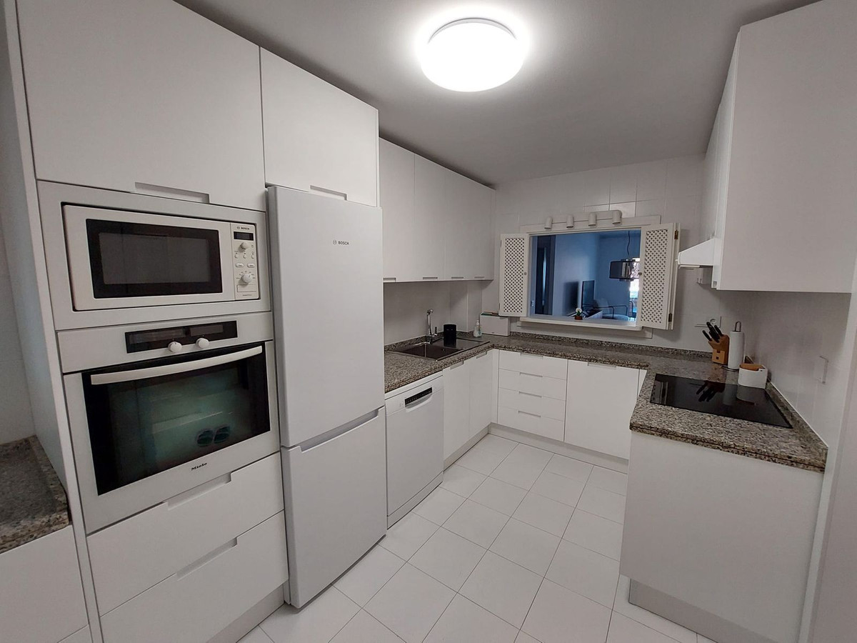 Piso de 3 Dormitorios en venta en Puerto Banús