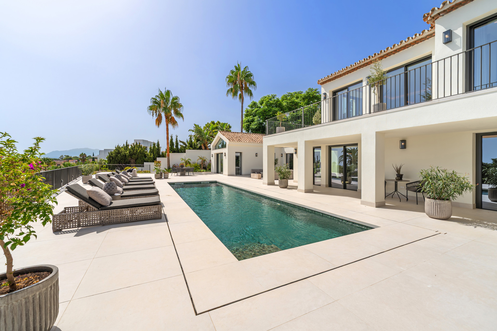 6 спални - Вила за продажба в Marbella Golden Mile
