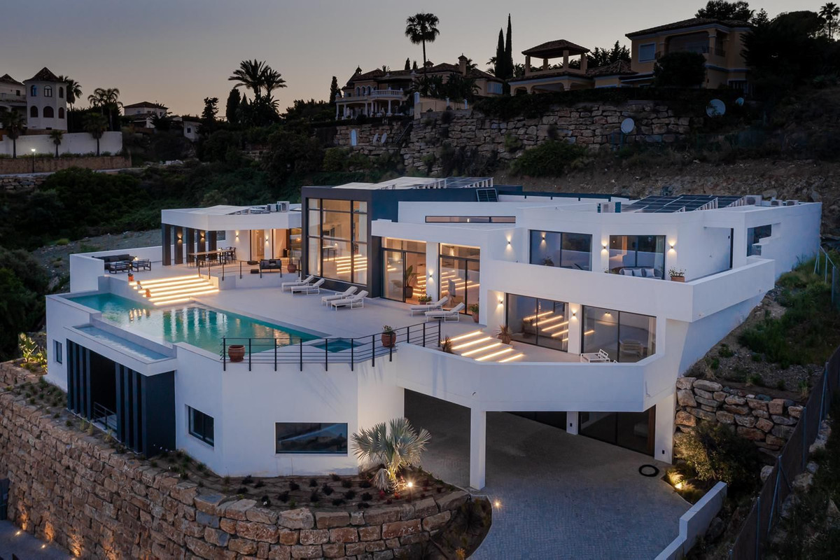 Casa de 6 Dormitorios en venta en El Paraíso