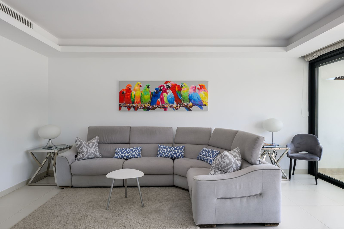 Casa Adosada de 3 Dormitorios y 3 Baños en venta en Milla de Oro, Marbella