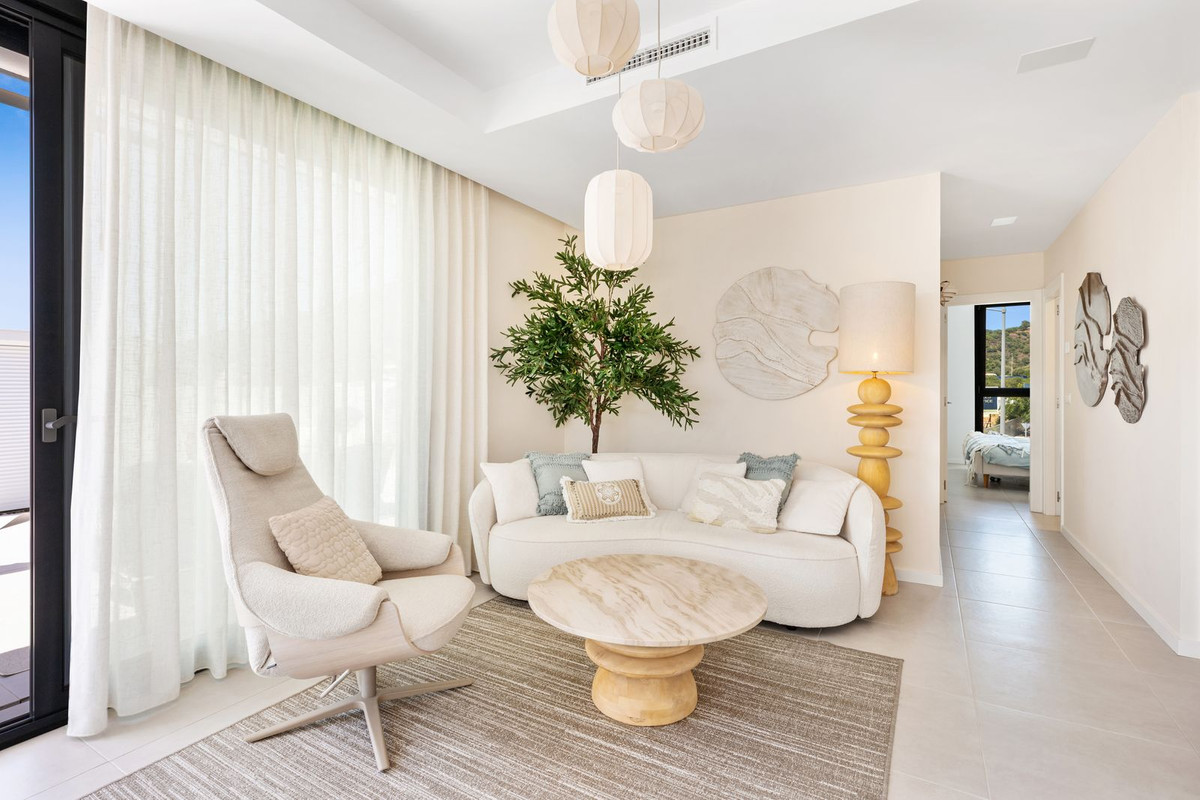 Ático de 2 Dormitorios en venta en Estepona