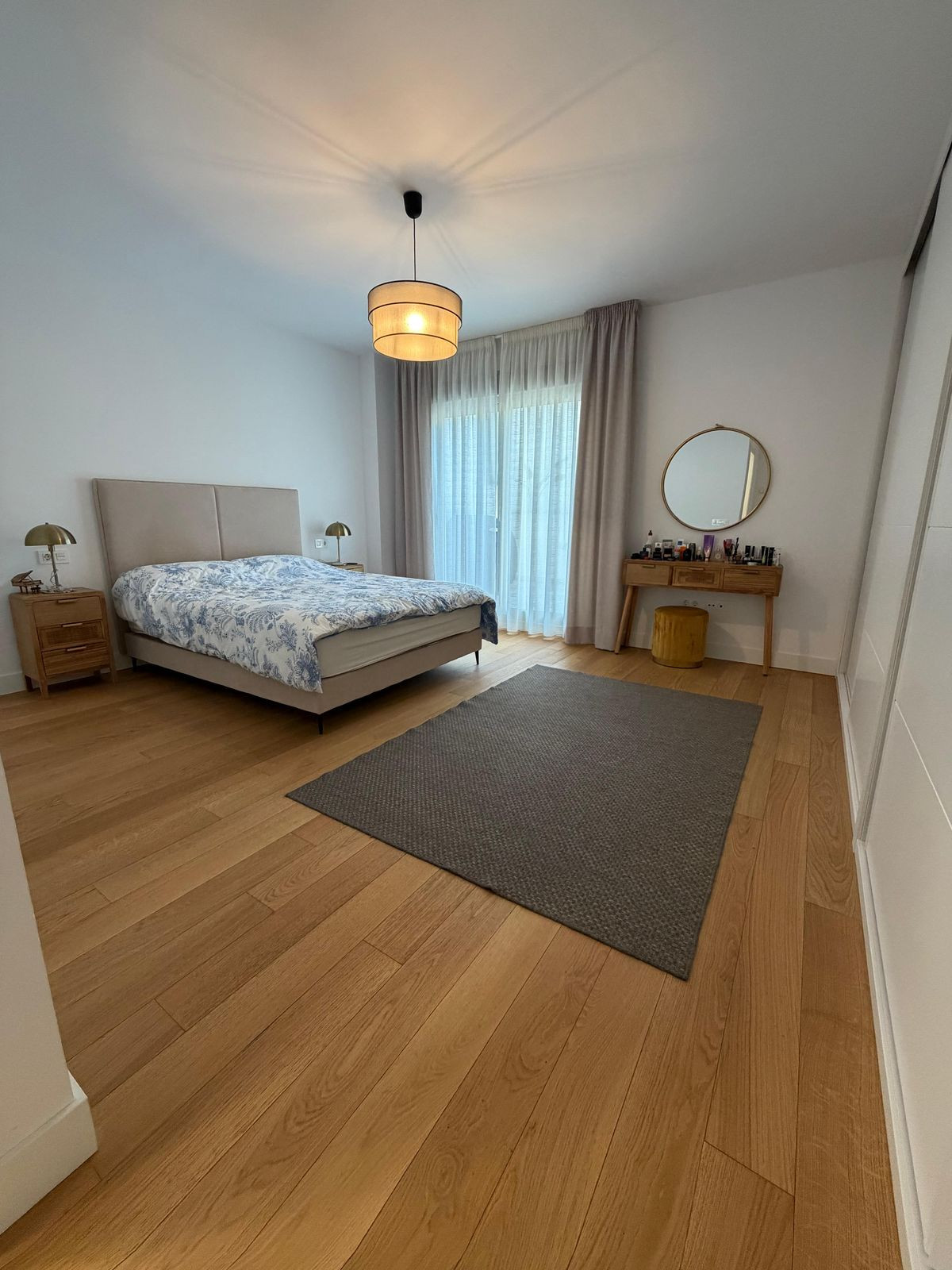 Piso de 2 Dormitorios y 2 Baños en venta en Mijas