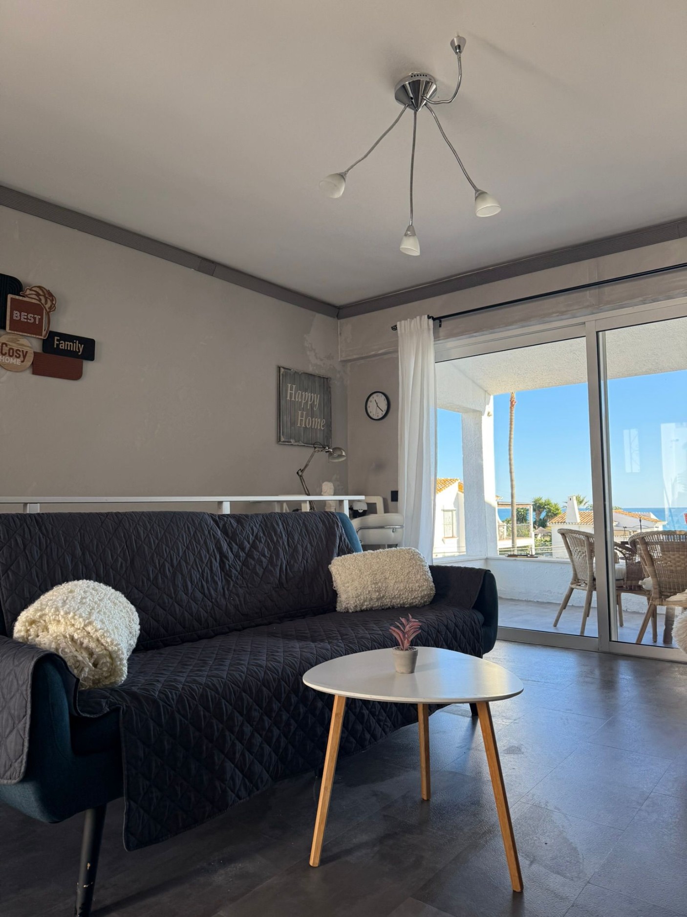 Casa Adosada de 1 Dormitorio y 1 Baño en venta en El Faro, Mijas