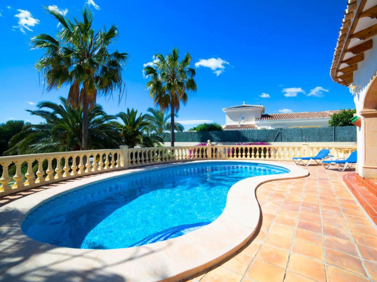 Casa Adosada de 3 Dormitorios en venta en Calp