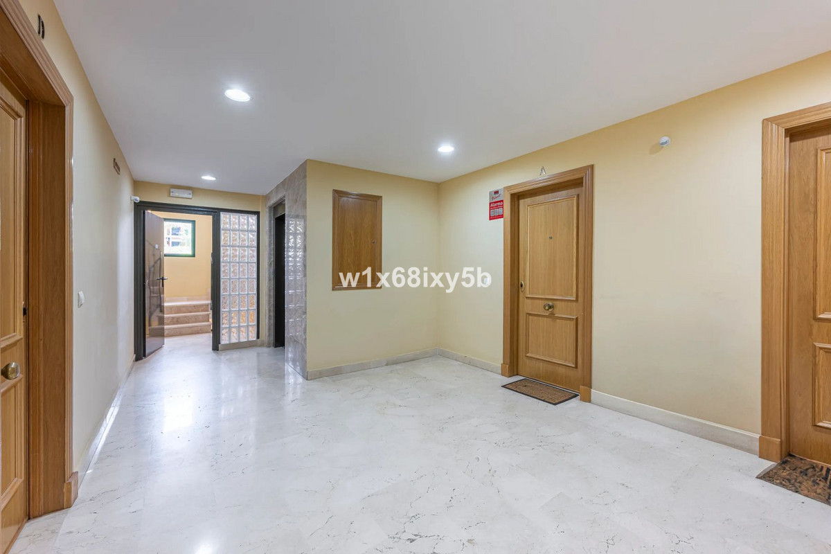 Piso de 2 Dormitorios en venta en San Pedro de Alcántara