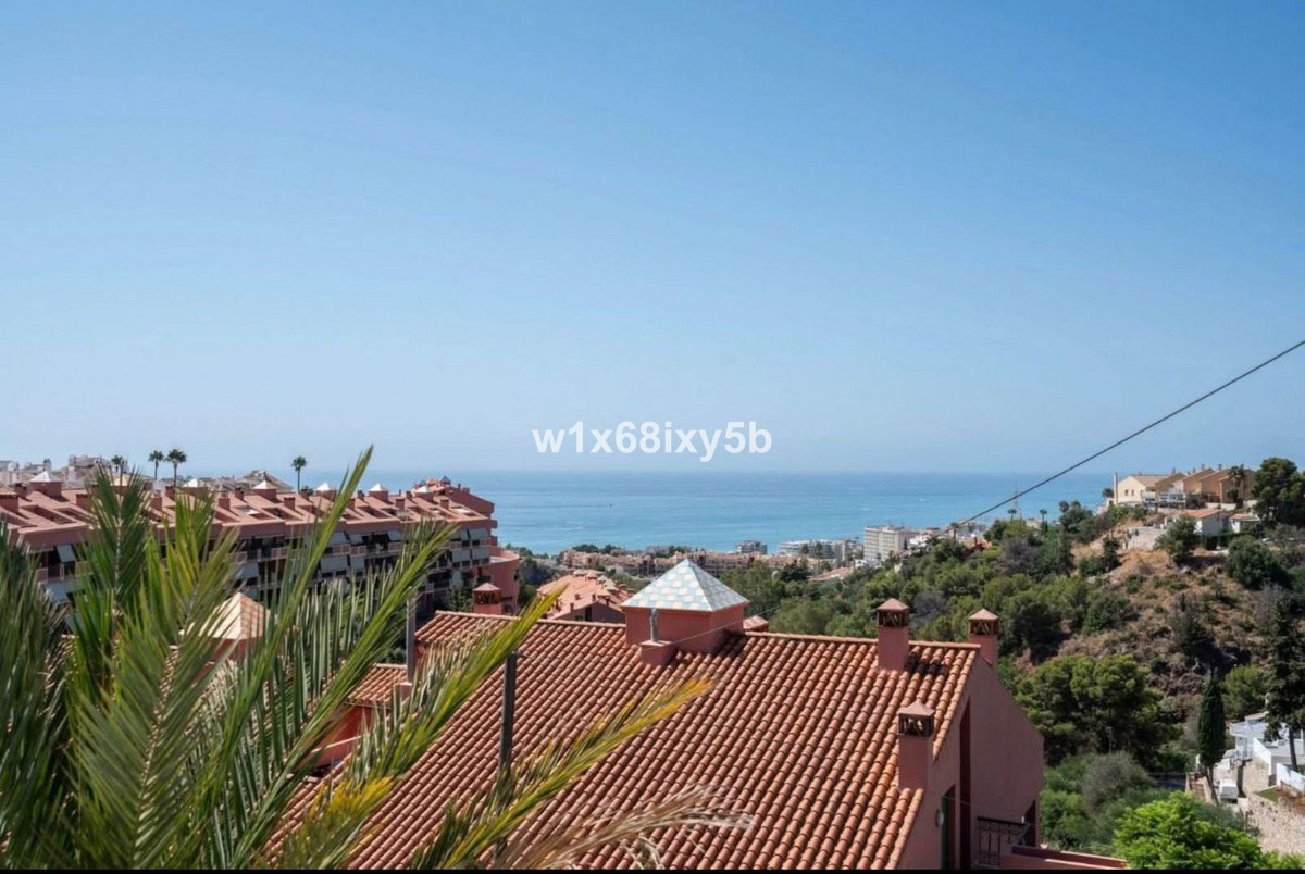 Casa de 2 Dormitorios en venta en Fuengirola