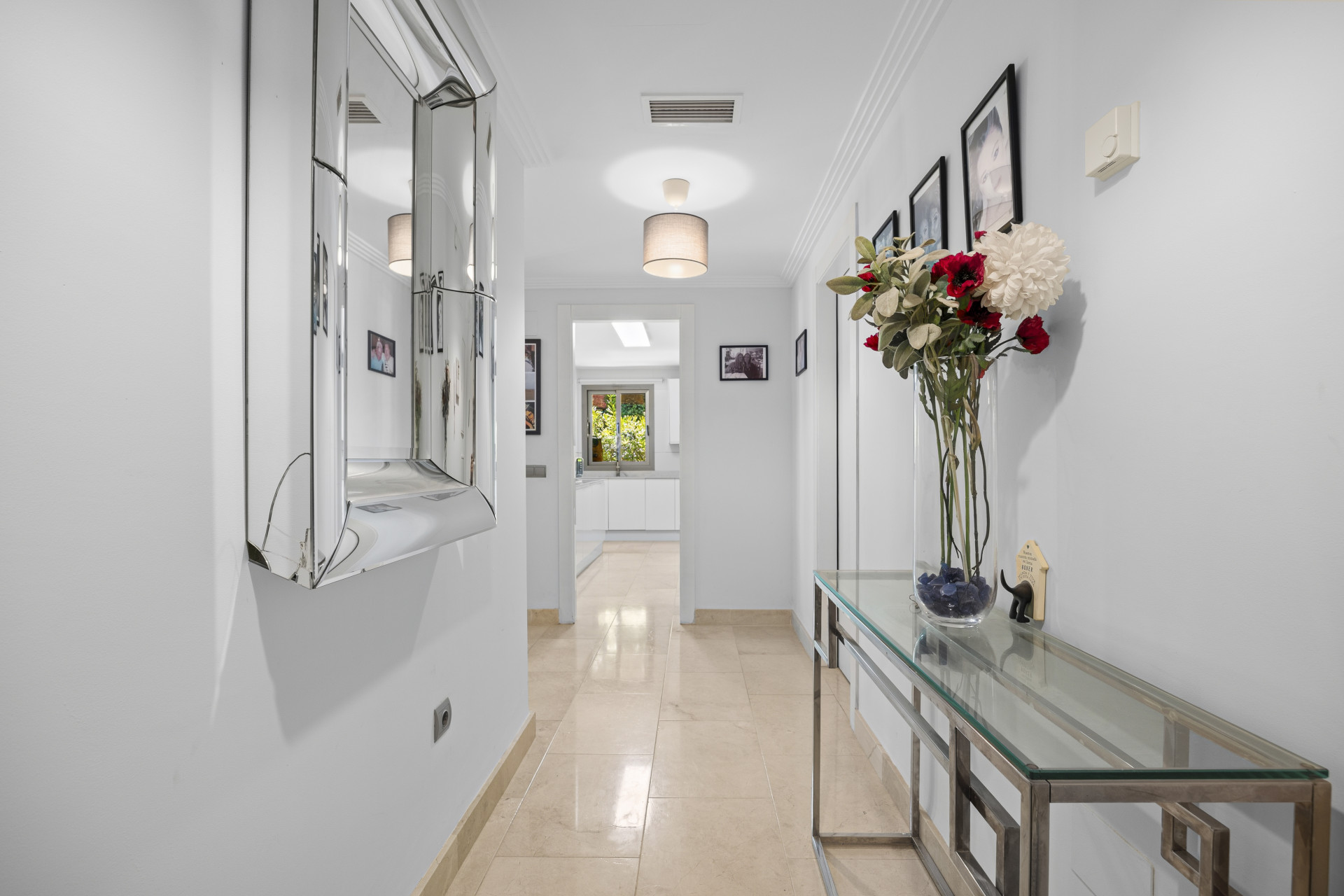 Piso de 3 Dormitorios en venta en Benahavís