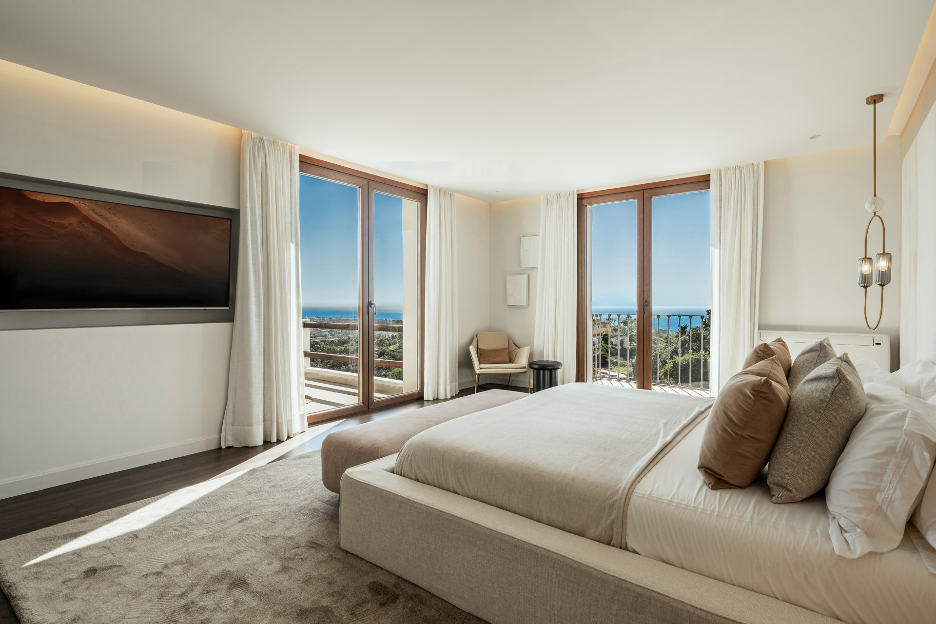 Casa de 5 Dormitorios en venta en Estepona
