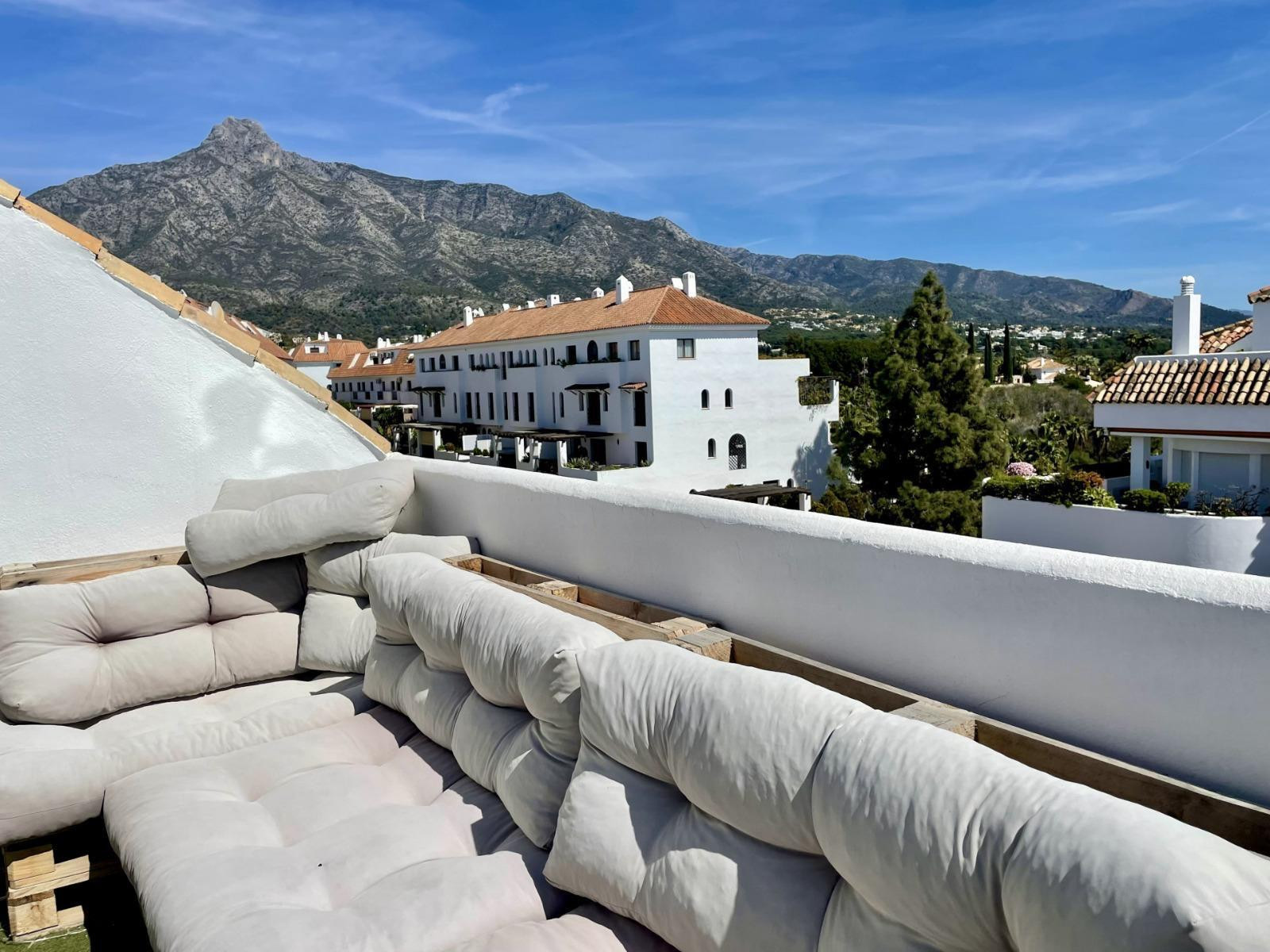 Ático de 2 Dormitorios en venta en Marbella