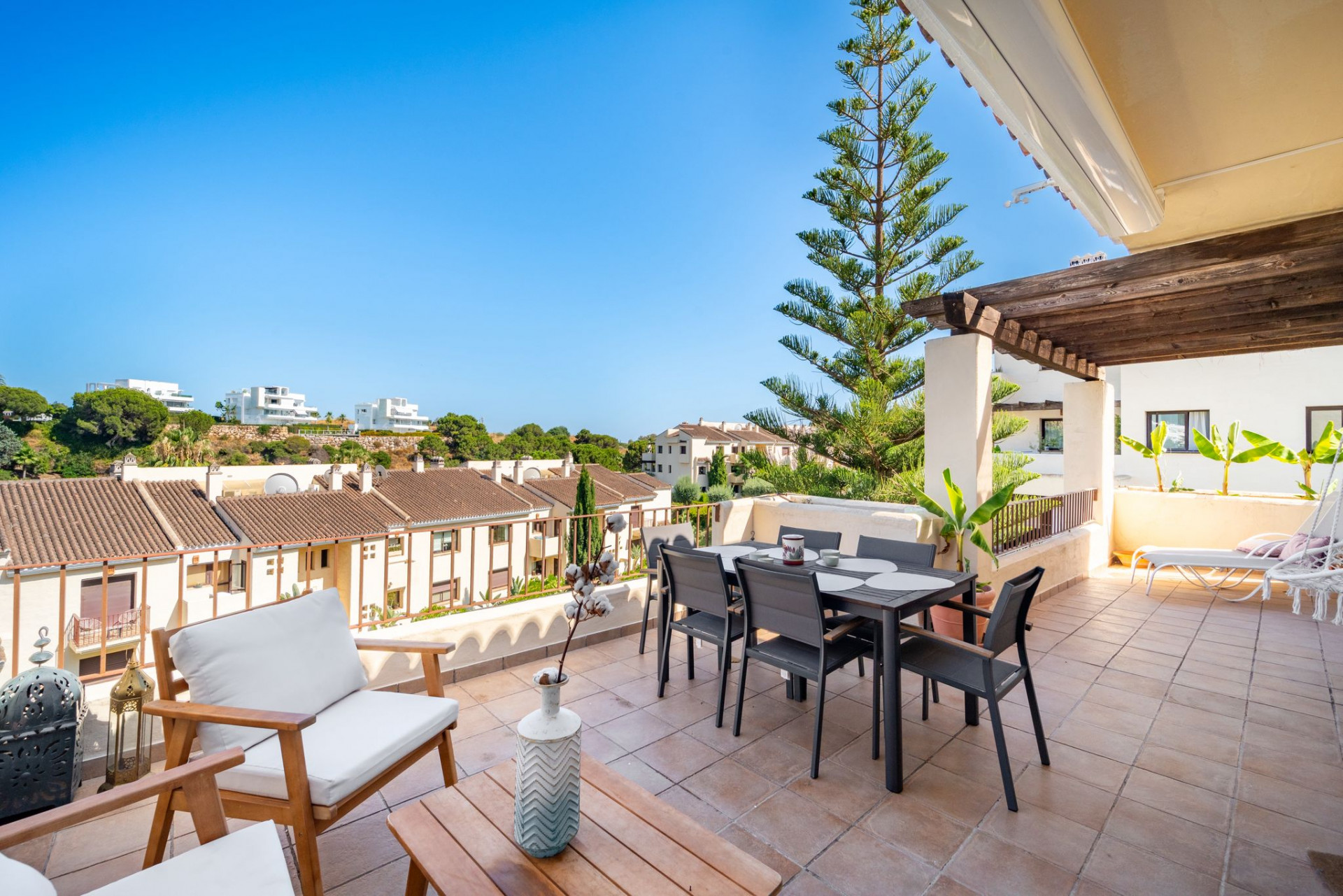 Piso de 3 Dormitorios y 3 Baños en venta en La Quinta, Benahavís