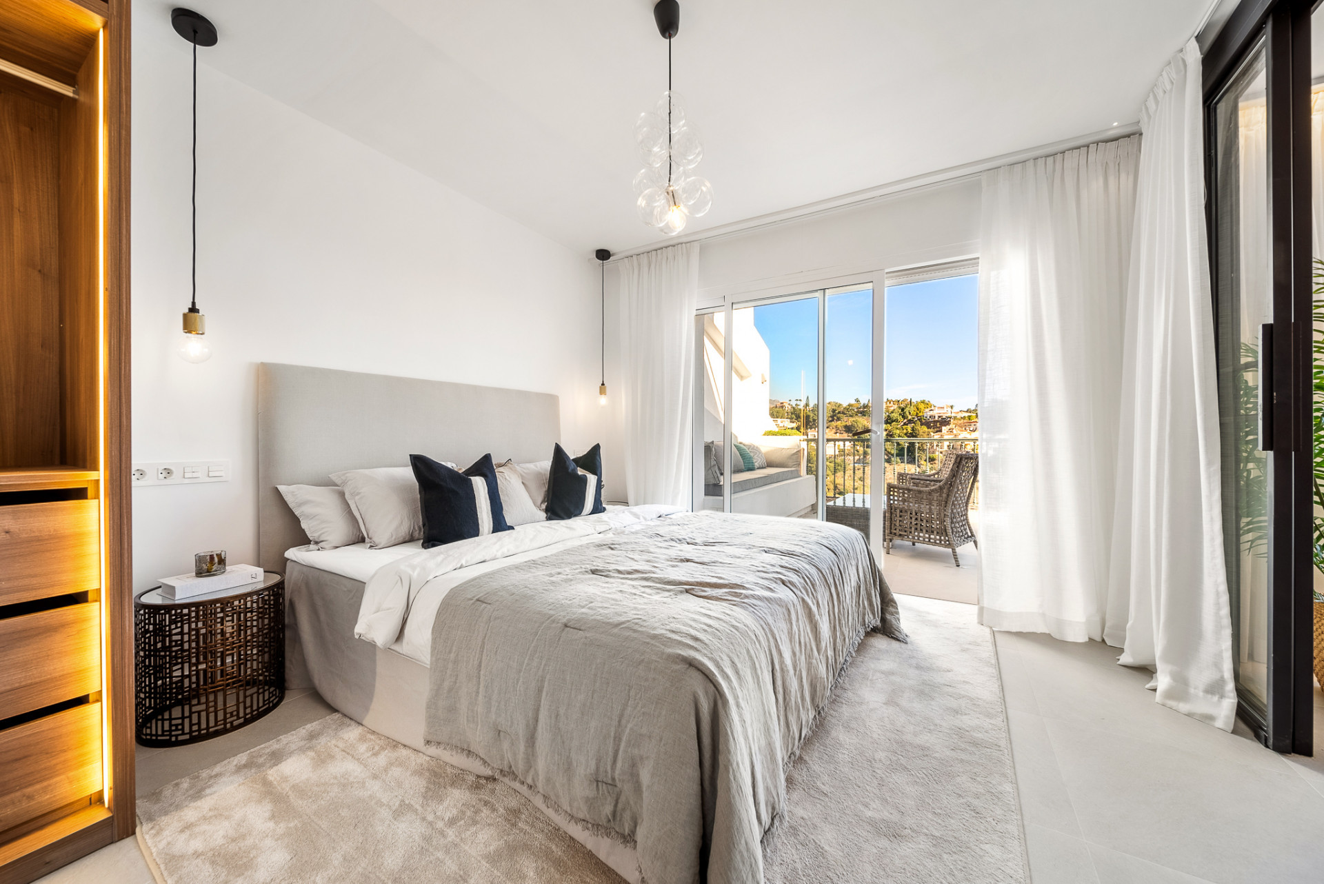 Piso de 3 Dormitorios y 3 Baños en venta en La Quinta, Benahavís