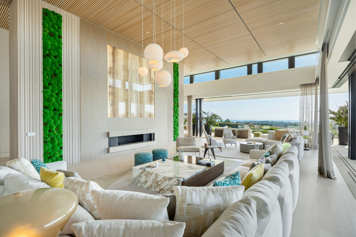 Casa de 6 Dormitorios y 6 Baños en venta en La Quinta, Benahavís