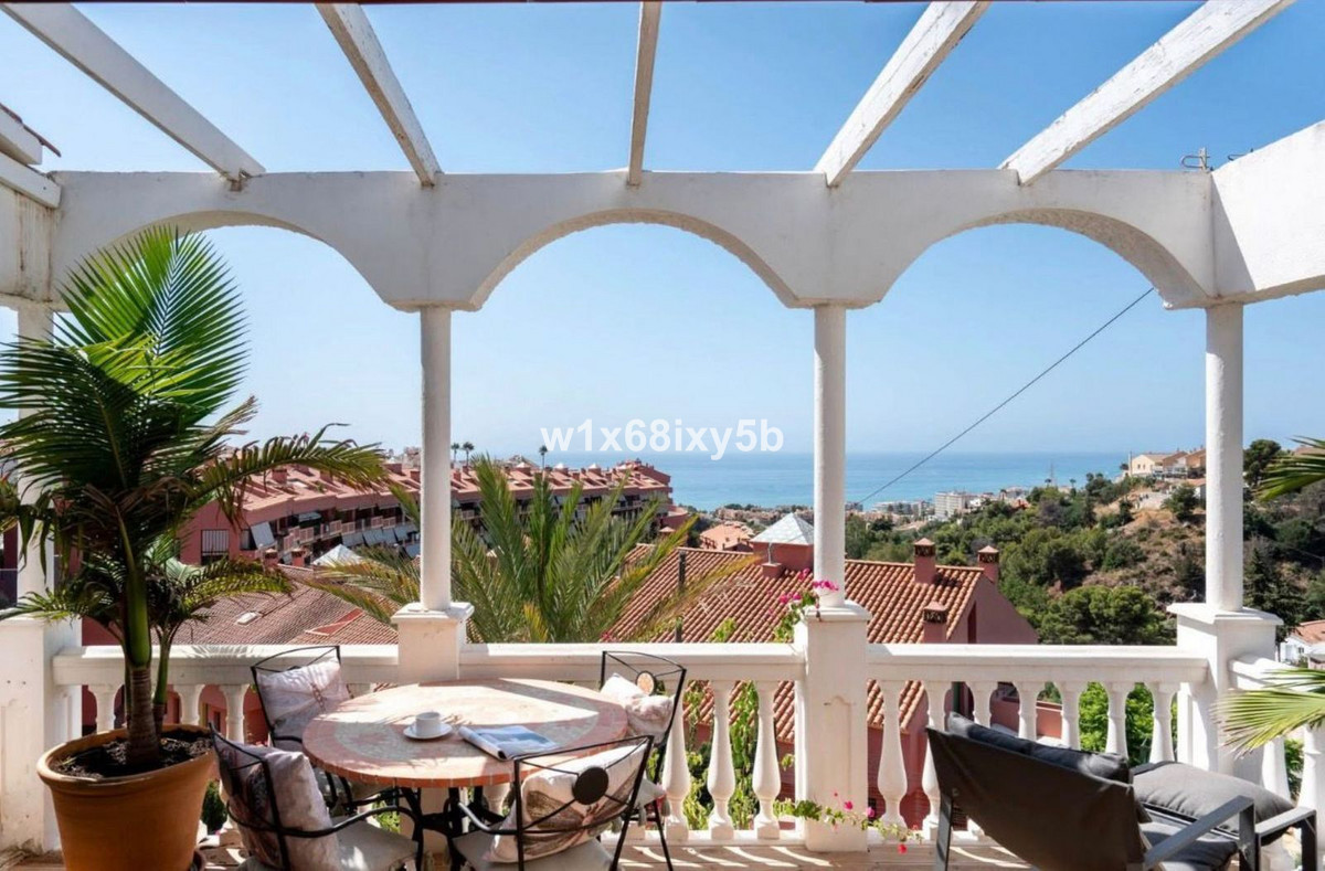 Casa de 2 Dormitorios en venta en Fuengirola