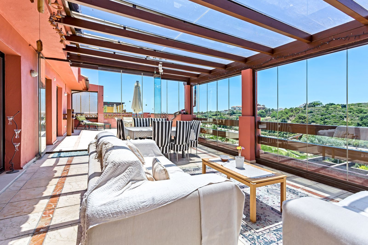 Ático de 3 Dormitorios y 2 Baños en venta en Casares