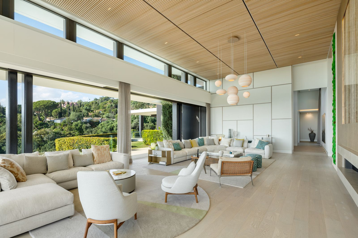 Casa de 6 Dormitorios y 6 Baños en venta en La Quinta, Benahavís