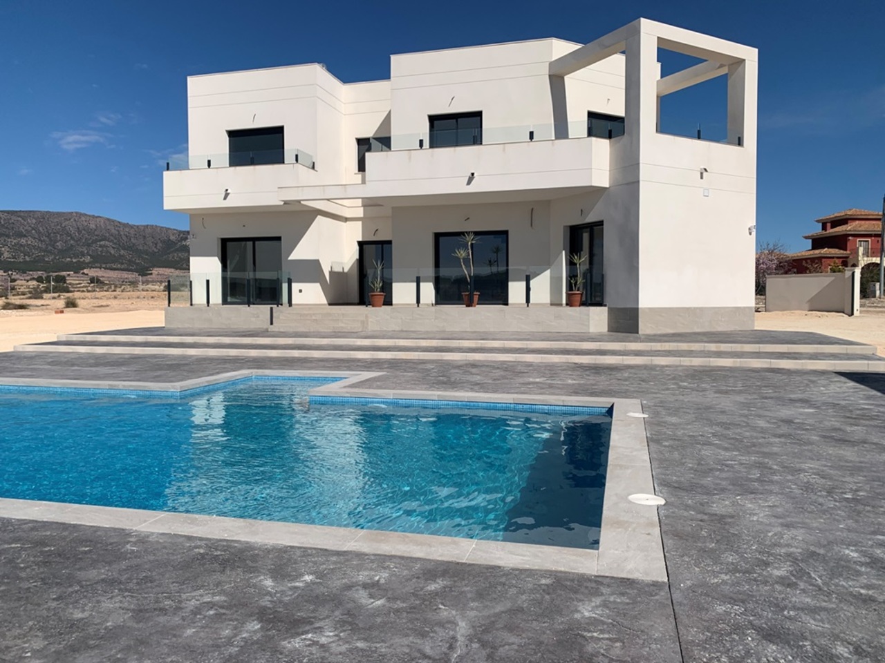 Casa de 4 Dormitorios en venta en El Pinós