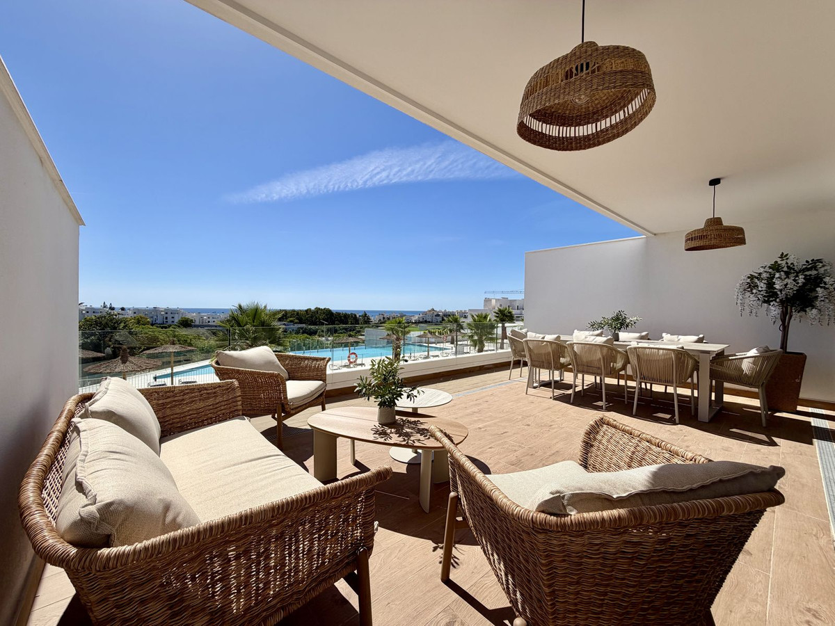 Piso de 3 Dormitorios y 2 Baños en alquiler vacacional en Estepona