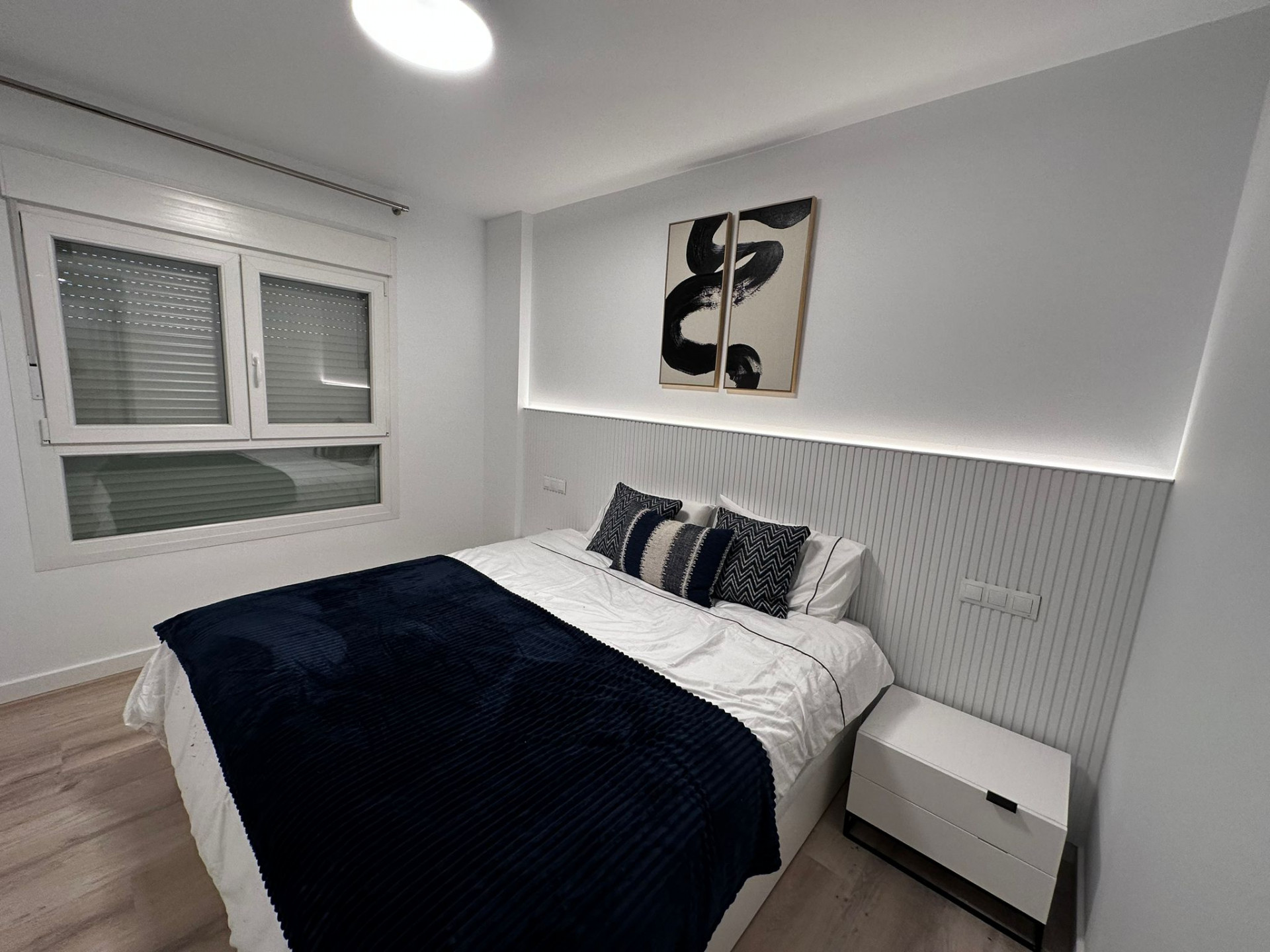 Piso de 2 Dormitorios y 2 Baños en venta en Nueva Andalucía, Marbella