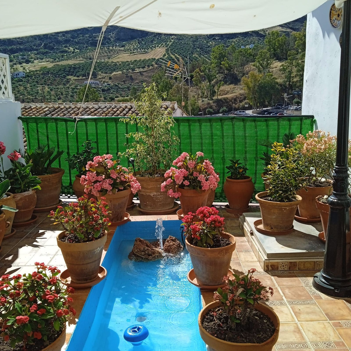 Casa Adosada de 4 Dormitorios y 3 Baños en venta en Álora