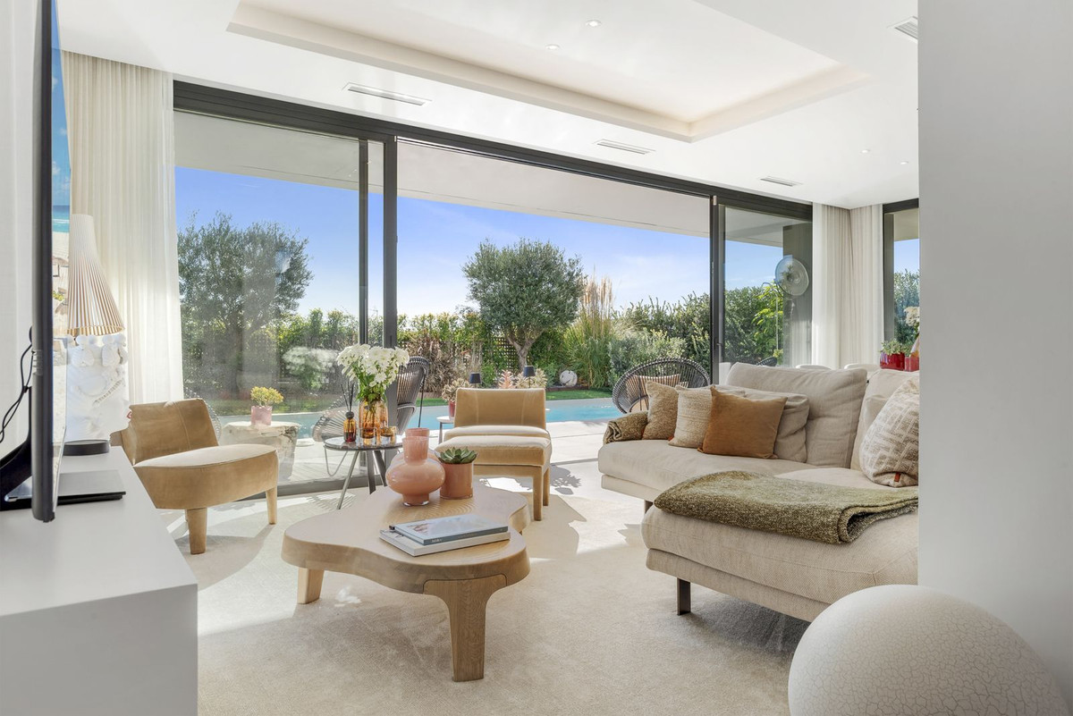 Casa de 3 Dormitorios y 2 Baños en venta en La Duquesa