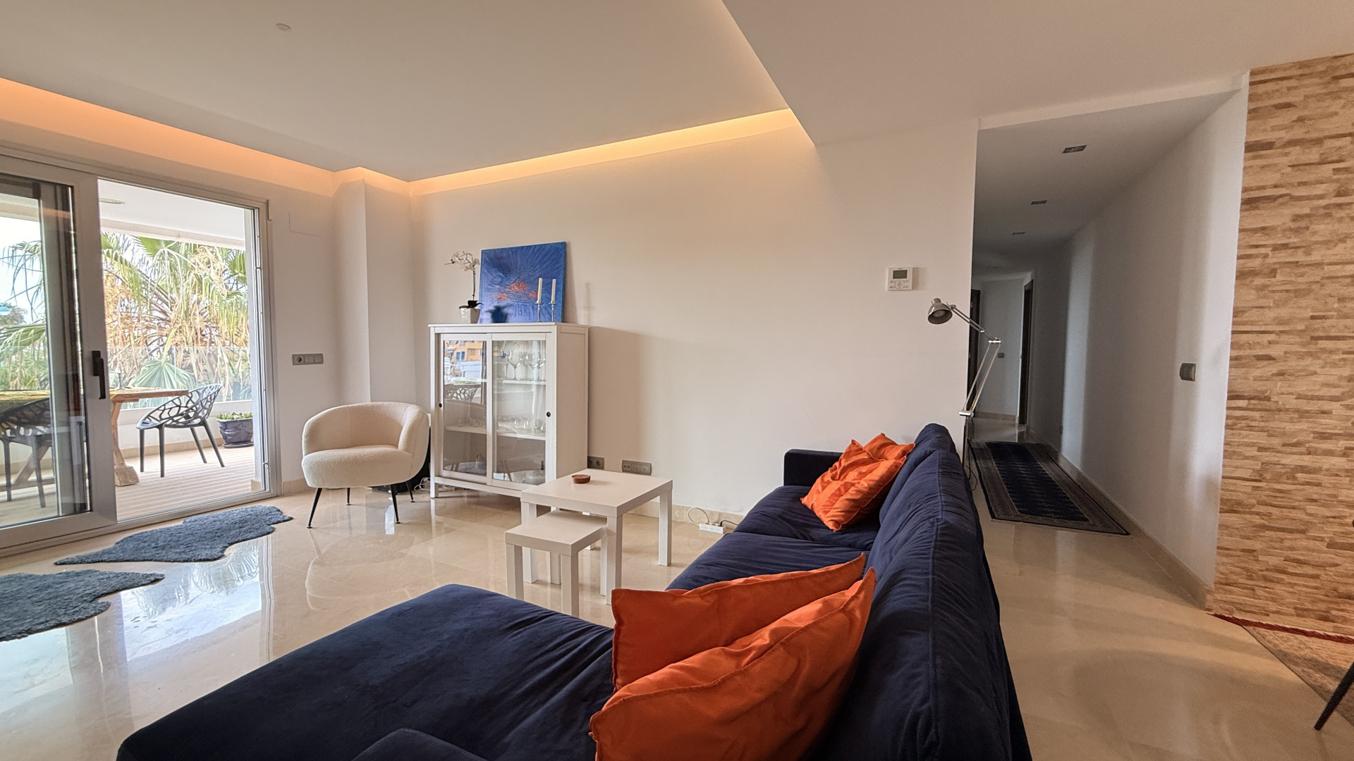 Piso de 3 Dormitorios y 2 Baños en alquiler en San Pedro de Alcántara