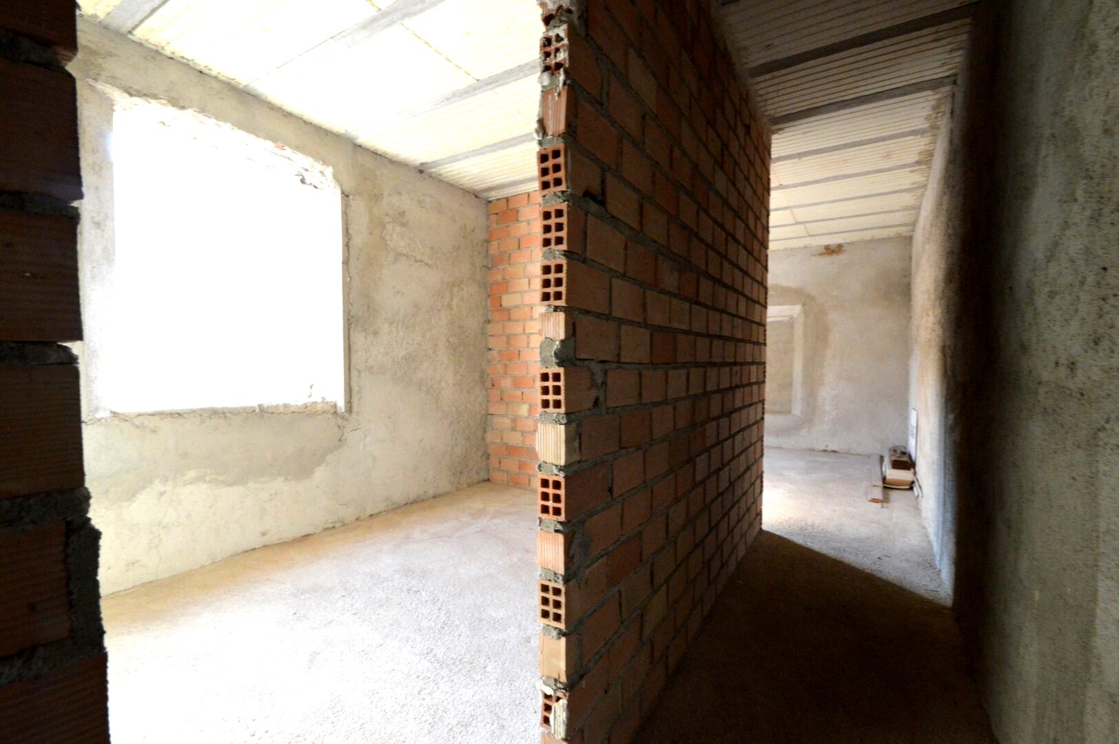 Casa Adosada de 3 Dormitorios y 1 Baño en venta en Albuñuelas