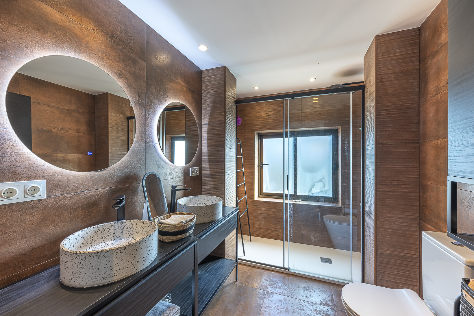 Ático de 3 Dormitorios y 2 Baños en venta en Estepona