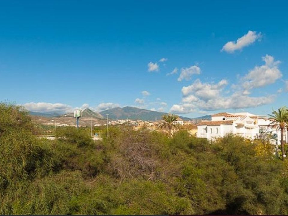 Casa de 4 Dormitorios en venta en Cancelada, Estepona
