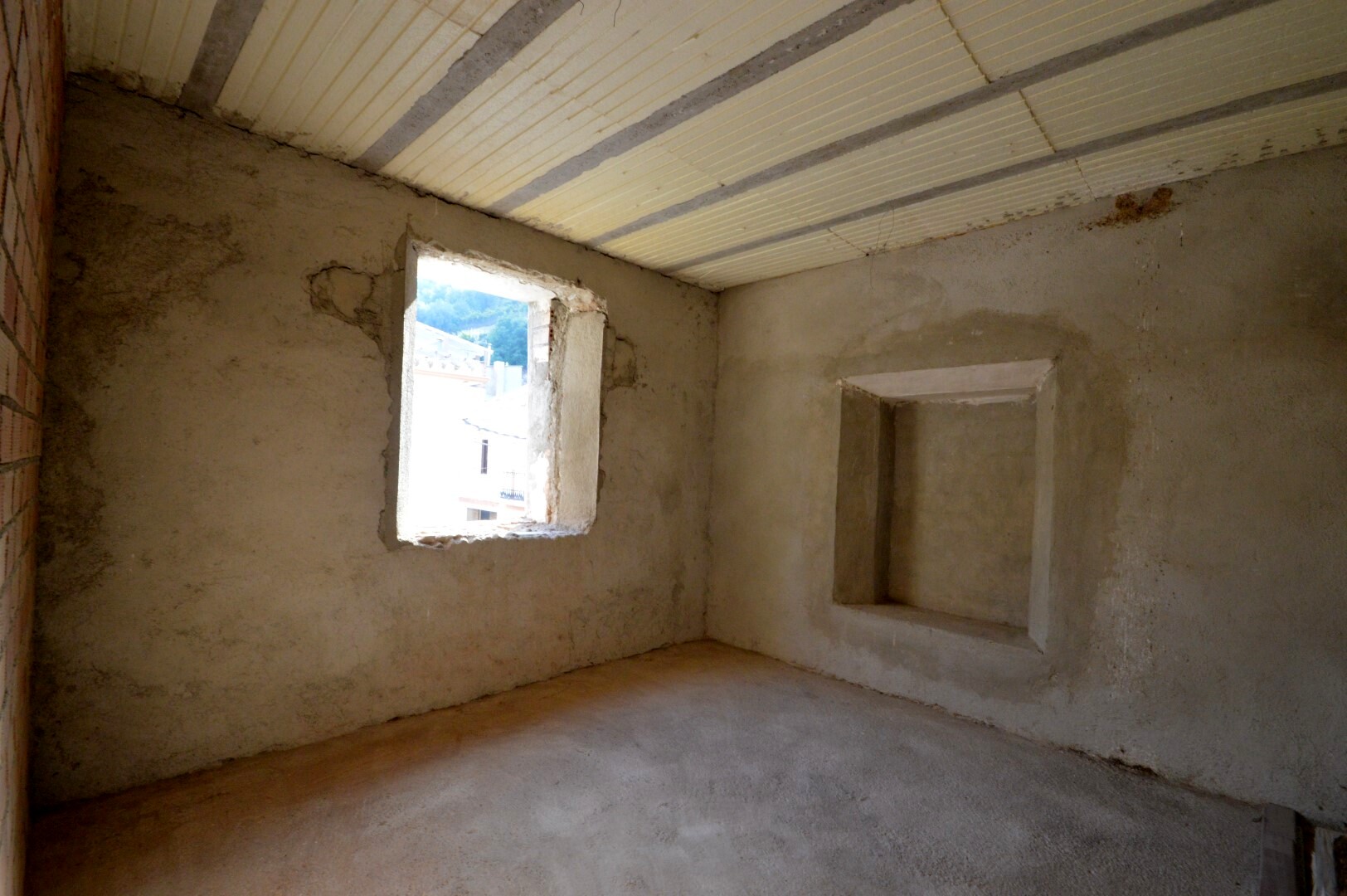 Casa Adosada de 3 Dormitorios y 1 Baño en venta en Albuñuelas