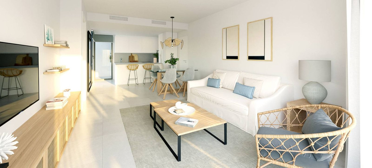Piso de 3 Dormitorios y 2 Baños en venta en Fuengirola