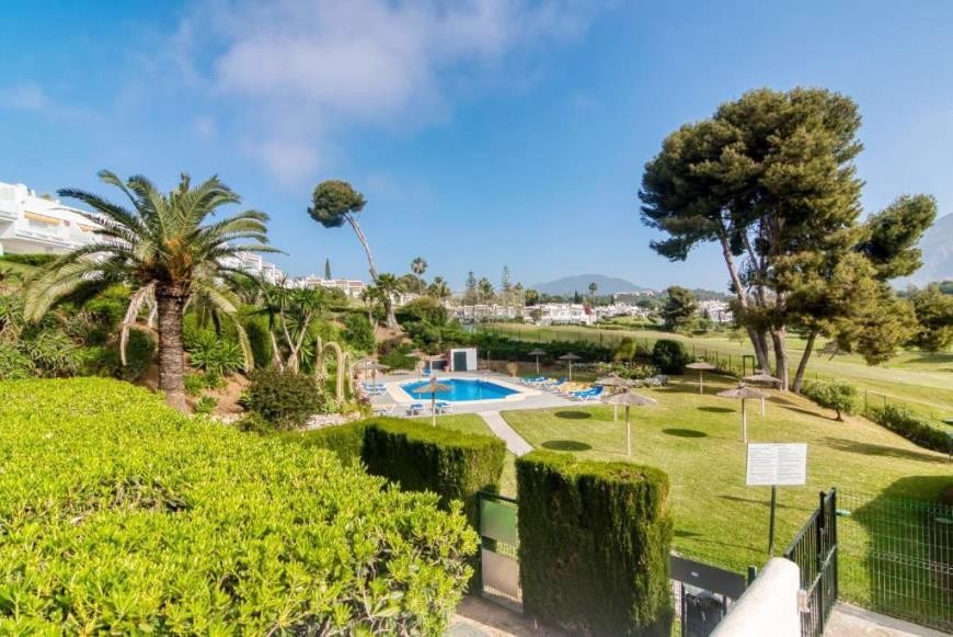 Piso de 2 Dormitorios y 2 Baños en venta en Marbella Centro
