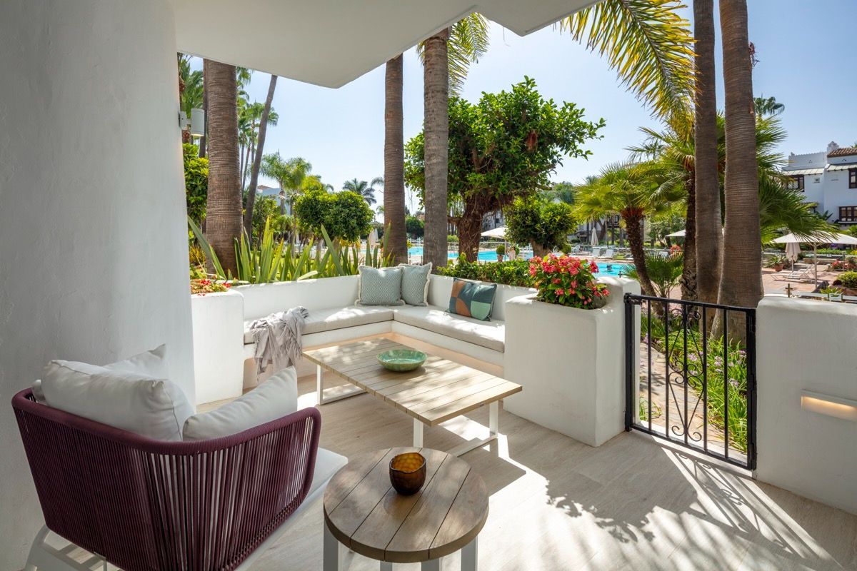 Piso de 3 Dormitorios y 4 Baños en venta en Milla de Oro, Marbella