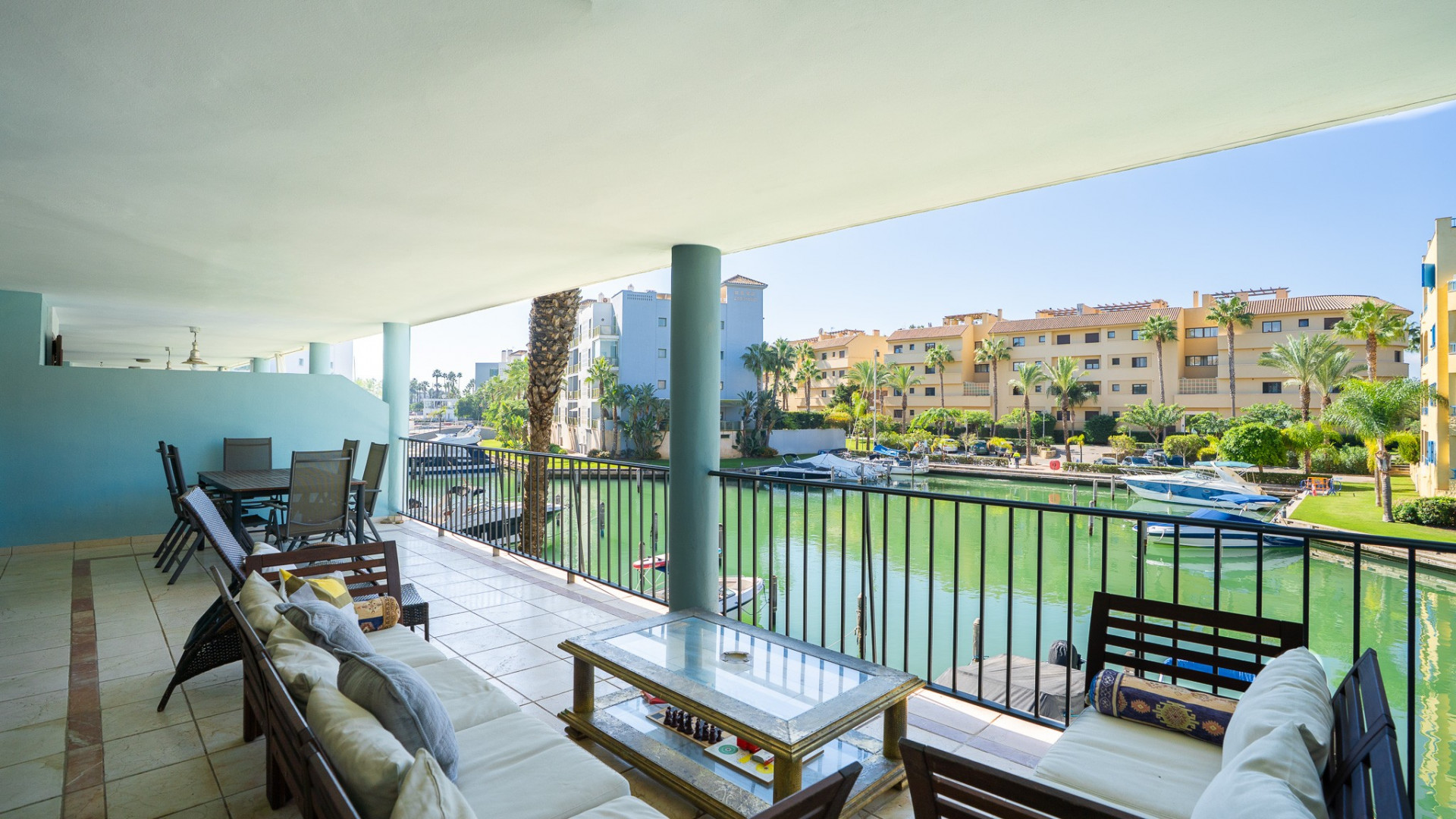 Piso de 3 Dormitorios y 2 Baños en venta en Sotogrande