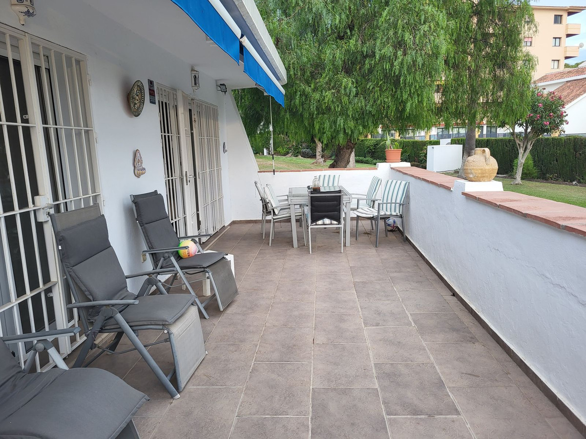 Piso de 3 Dormitorios en venta en Nueva Andalucía, Marbella