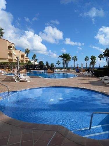 Casa Adosada de 2 Dormitorios en venta en El Faro, Mijas
