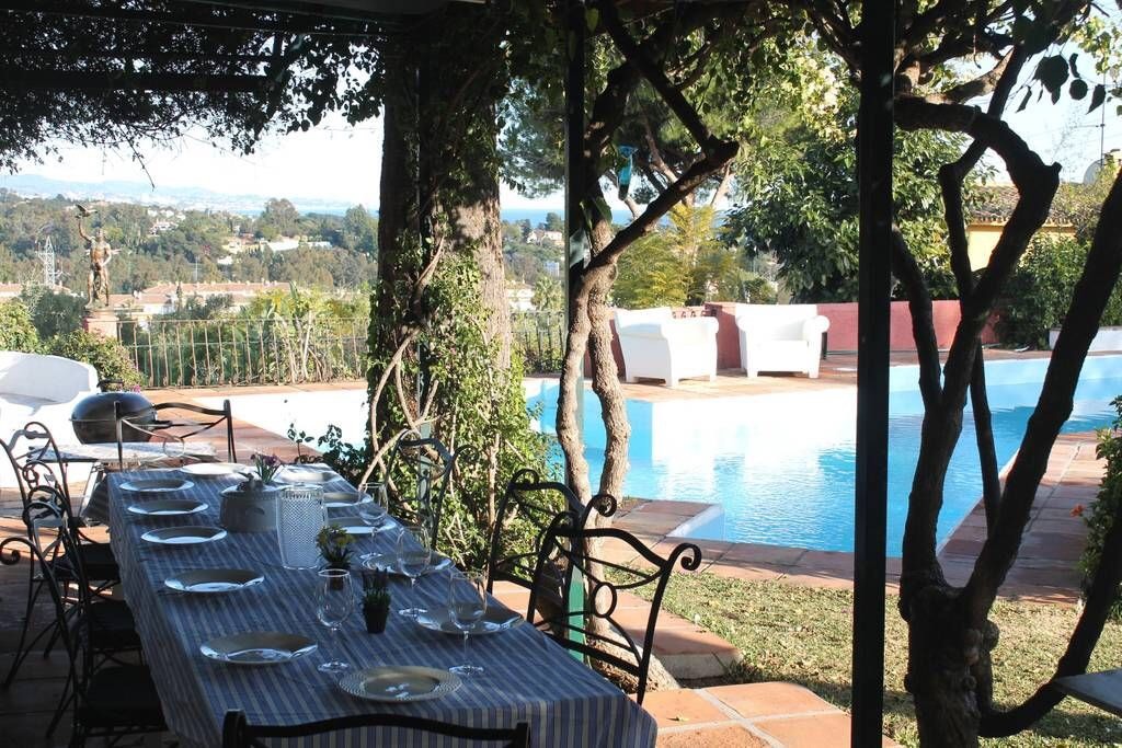 Casa de 4 Dormitorios y 4 Baños en venta en Nueva Andalucía, Marbella