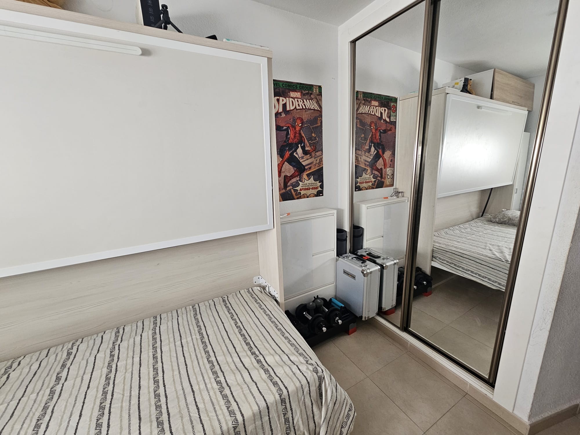 Piso de 2 Dormitorios en venta en El Pinillo, Torremolinos