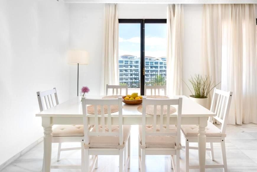 Piso de 2 Dormitorios en venta en Marbella Centro