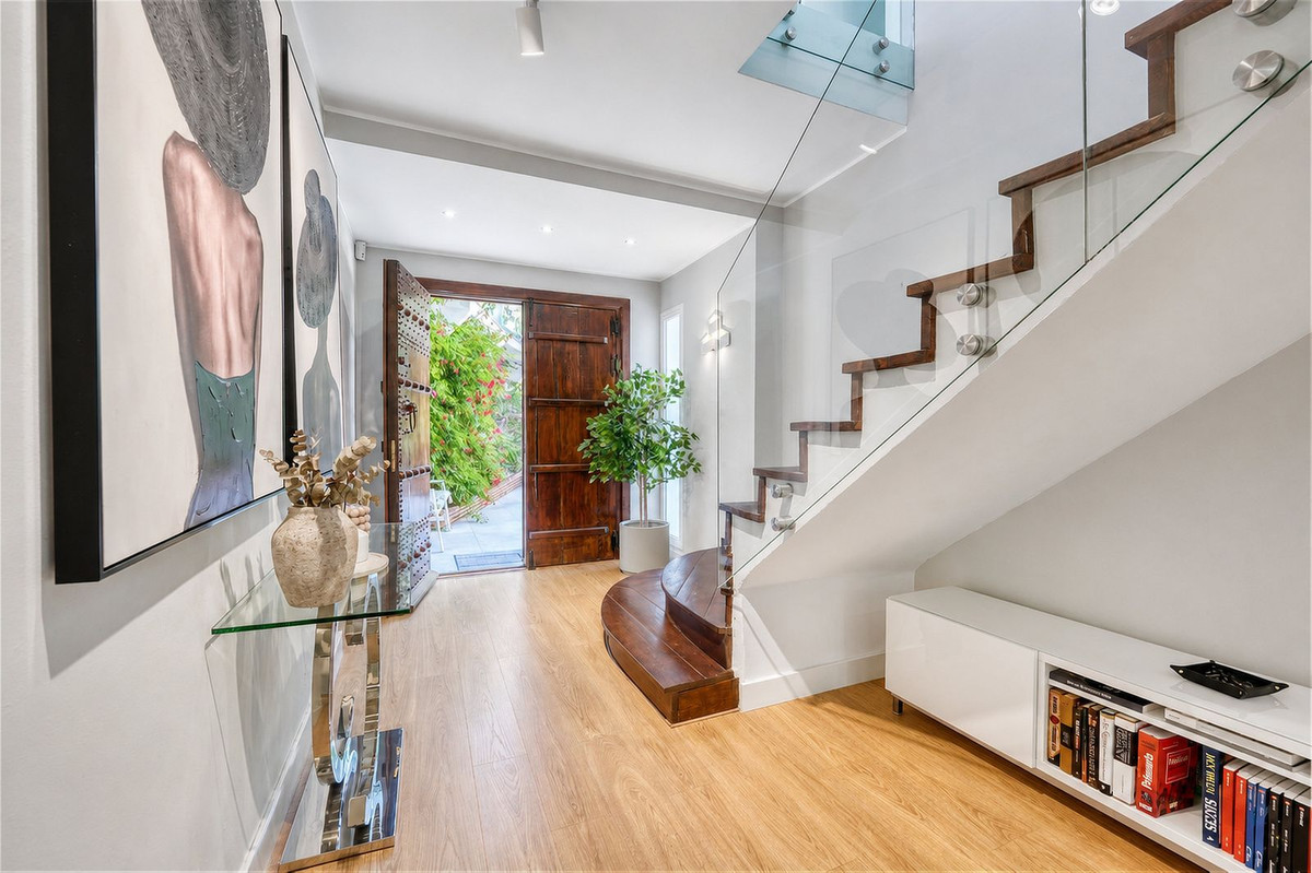 Casa de 4 Dormitorios en venta en Benahavís