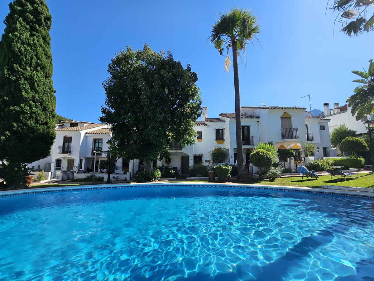 Benahavis