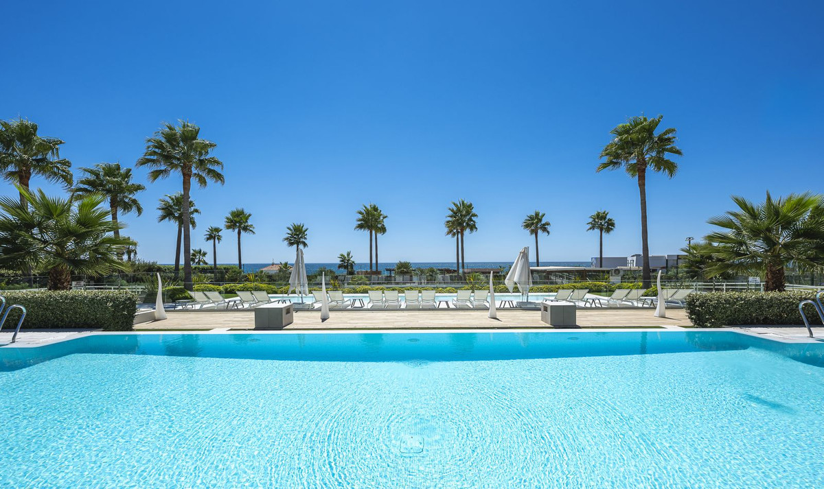 New Golden Mile, Estepona