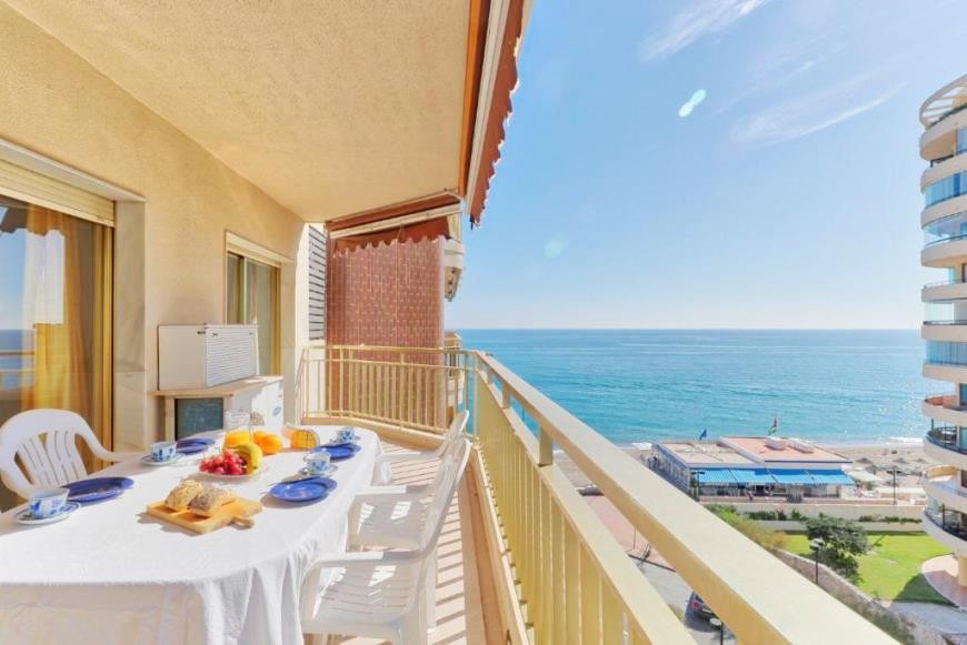 Piso de 2 Dormitorios en venta en Fuengirola