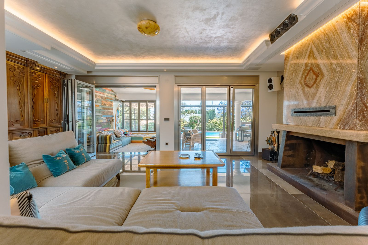 Casa de 4 Dormitorios en venta en San Pedro de Alcántara