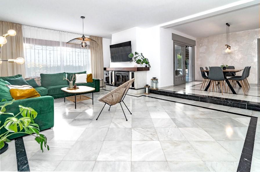 Casa de 6 Dormitorios en venta en Marbella Centro