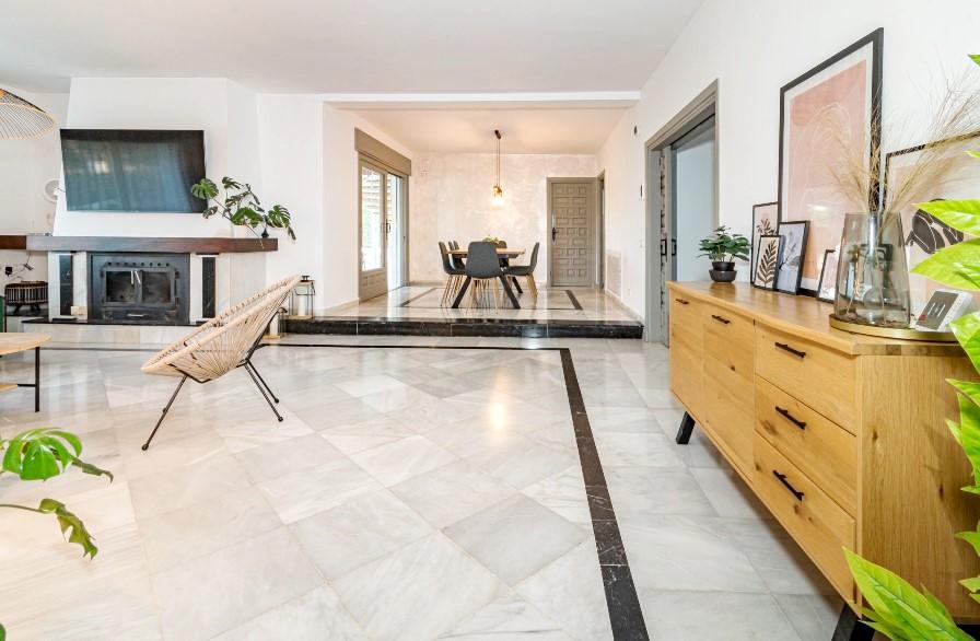 Casa de 6 Dormitorios en venta en Marbella Centro