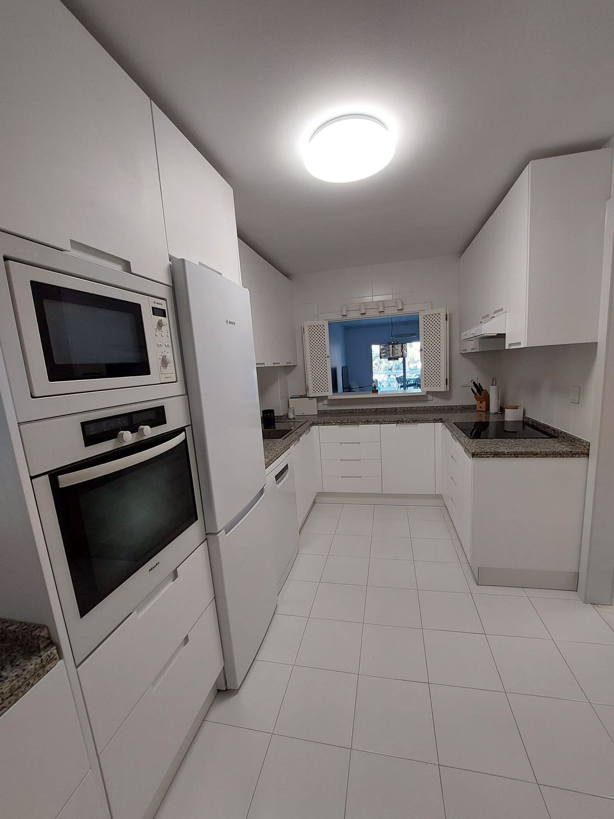 Piso de 3 Dormitorios y 3 Baños en venta en Puerto Banús