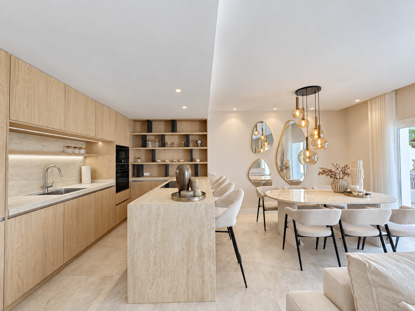 Ático de 4 Dormitorios en venta en Nueva Andalucía, Marbella