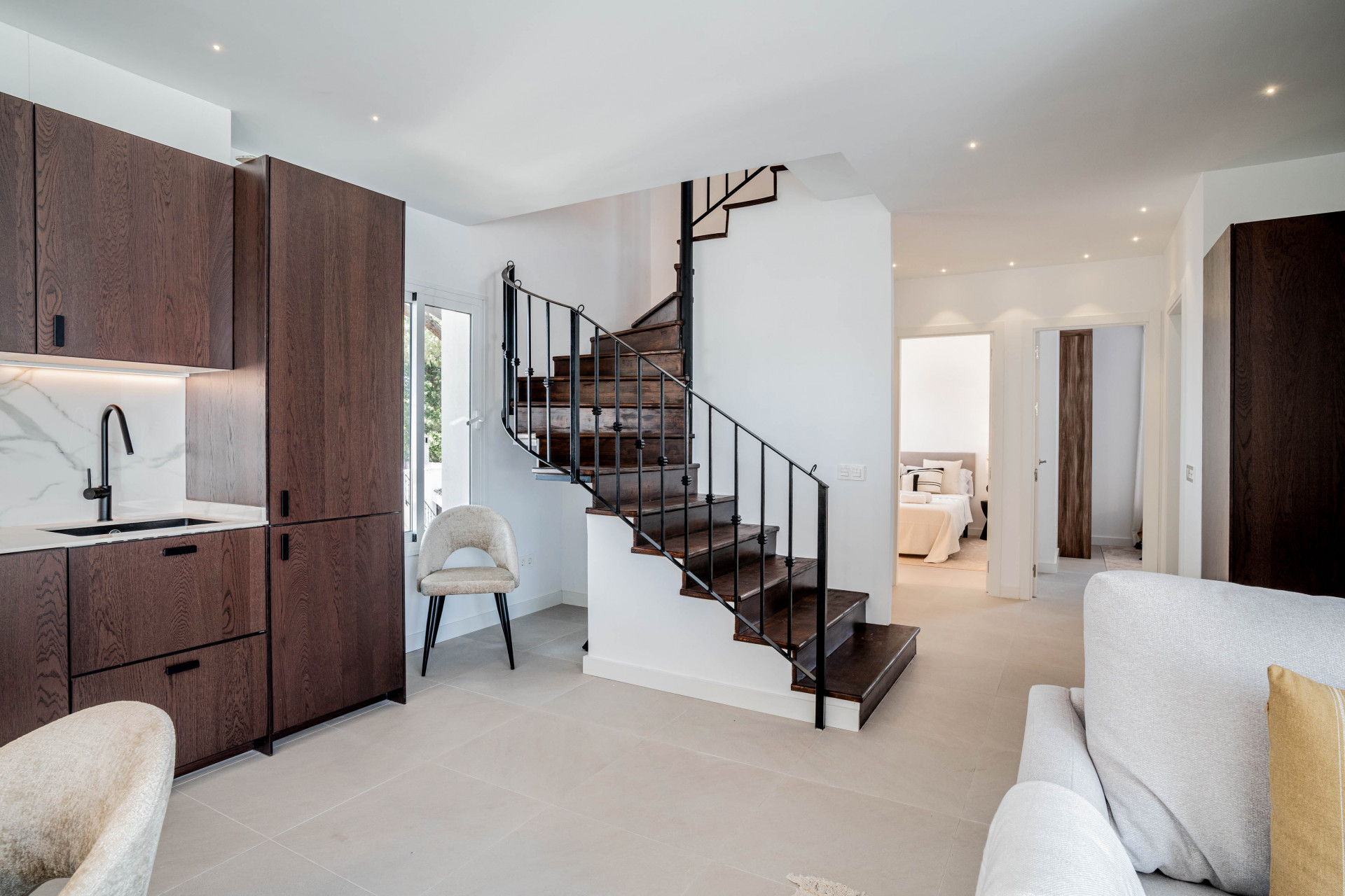 Ático de 4 Dormitorios y 4 Baños en venta en Nueva Andalucía, Marbella