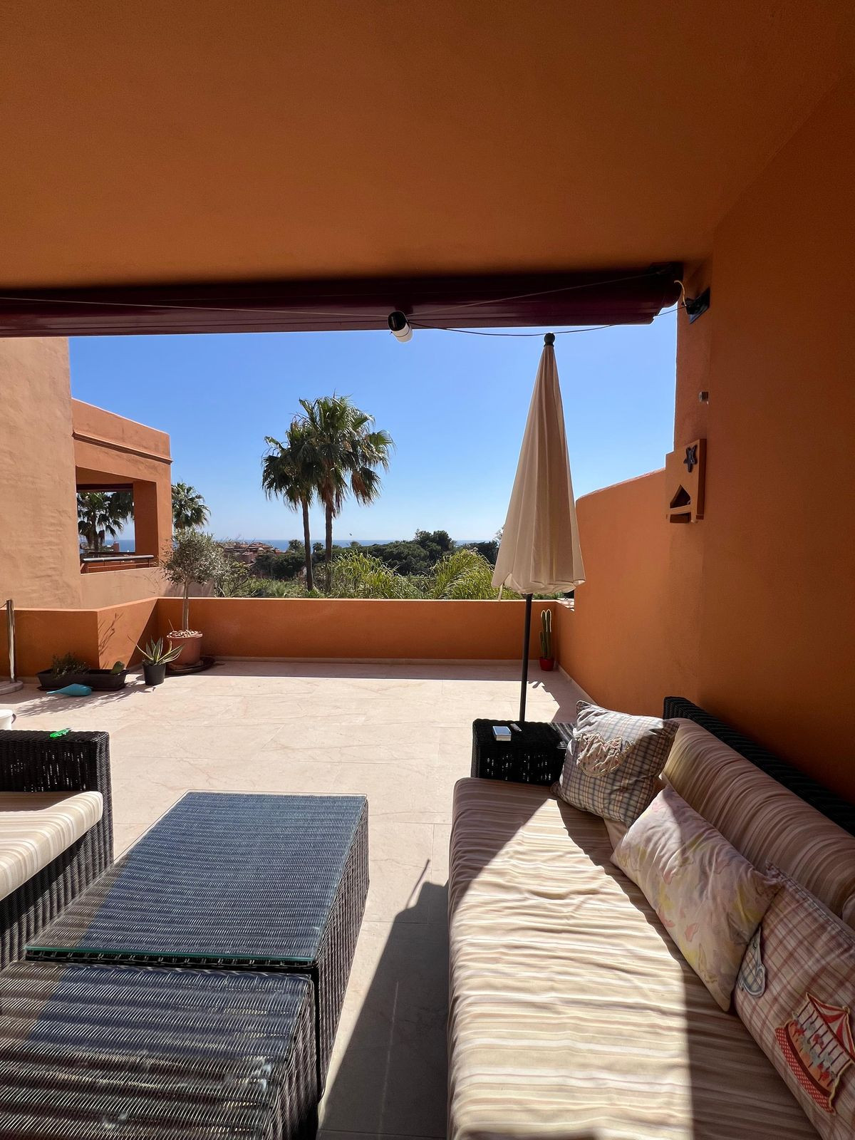 Piso de 2 Dormitorios en venta en Bahía de Marbella
